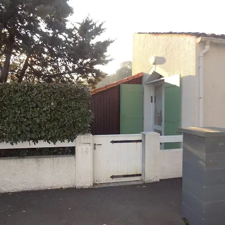 La Palmyre - Charmante Mitoyenne Avec Terrasse Close Les Mathes